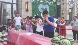 在济南吃瓜群众,吃瓜群众的夏日生活剪影