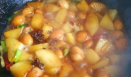 梦见吃瓜焖土豆,瓜香土豆焖，揭秘潜意识中的美食诱惑