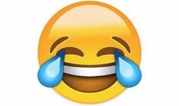 黑脸吃瓜群众微笑,微笑背后的故事