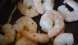 哈密瓜番茄一起吃,营养互补的夏日美食新主张