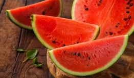 最美吃瓜法,解锁夏日消暑新姿势