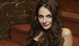 薇拉 贺兰德吃瓜,揭秘娱乐圈的“吃瓜”达人