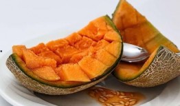 孕妇可以吃哈密瓜不,哈密瓜的适宜食用与营养益处
